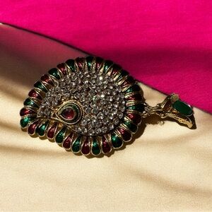 Vintage Rare Unique Signed Ruby Eye Rhinestone Green & Red Brooch